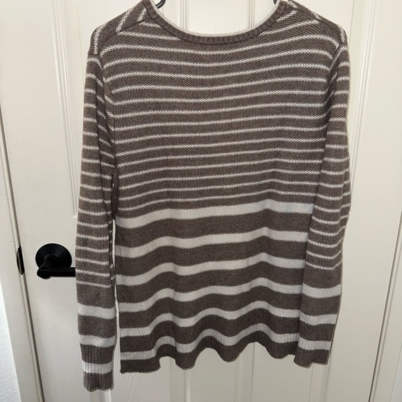 Athleta Kennewick Stripe Merino Wool Sweater Tan Women’s XXS - Picture 4 of 7